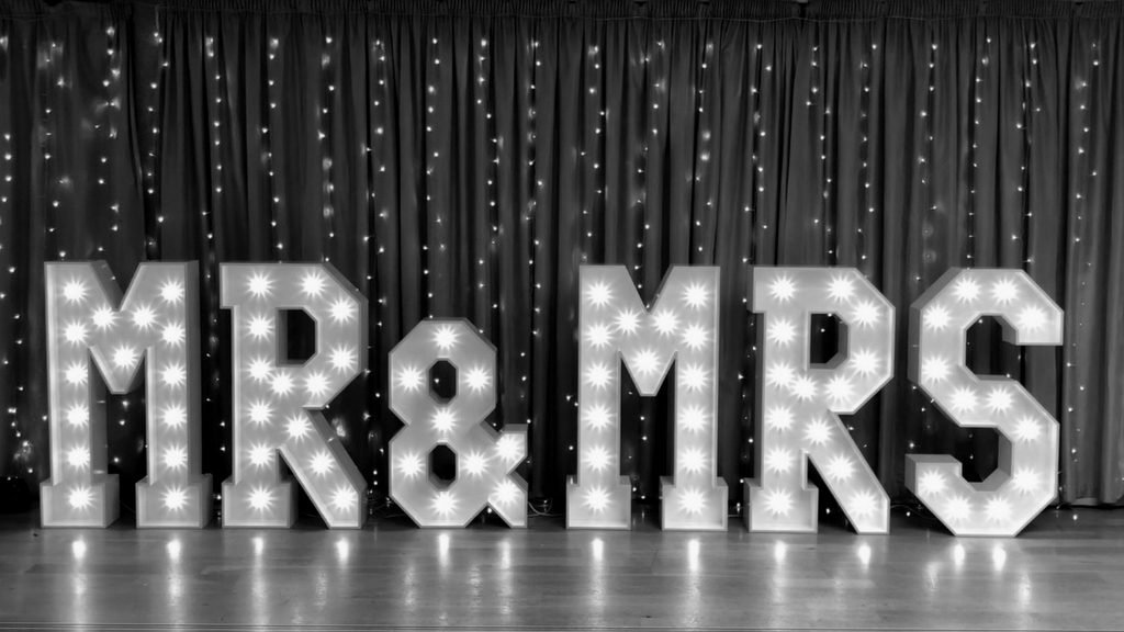 Light Up Light Hire Staffordshire Hire-The-Best-Quality-Mr-Mrs-Light-Up-Letters-from-www.light-up-Letter-hire-staffordshire.co_.uk-7-1024x576 MR & MRS