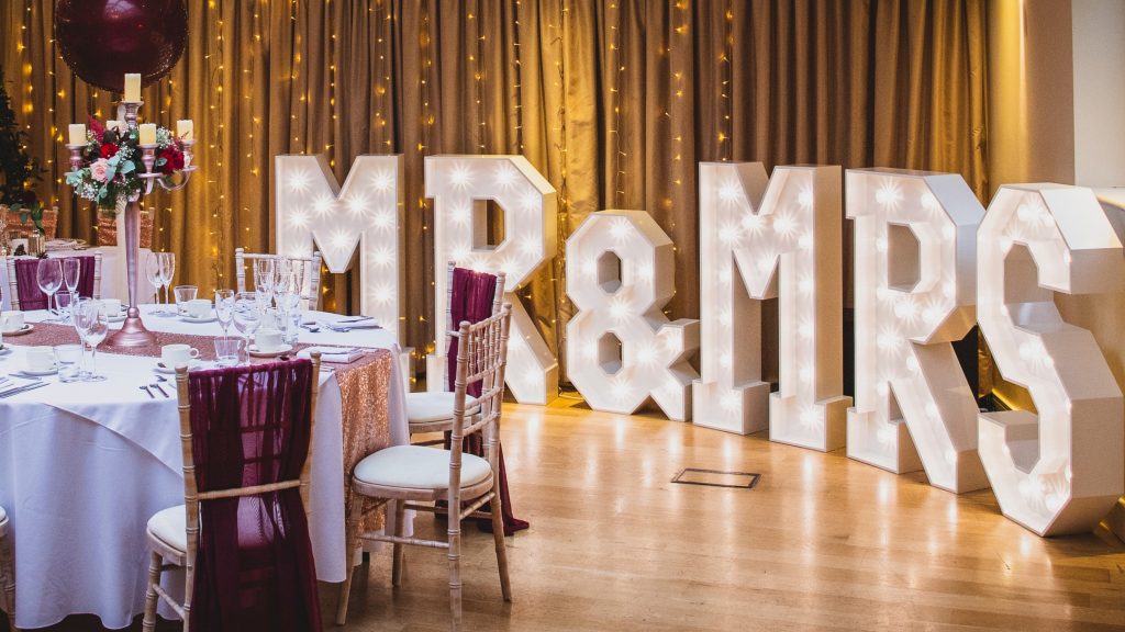 Light Up Light Hire Staffordshire Hire-The-Best-Quality-Mr-Mrs-Light-Up-Letters-from-www.light-up-Letter-hire-staffordshire.co_.uk-9-1024x576 MR & MRS