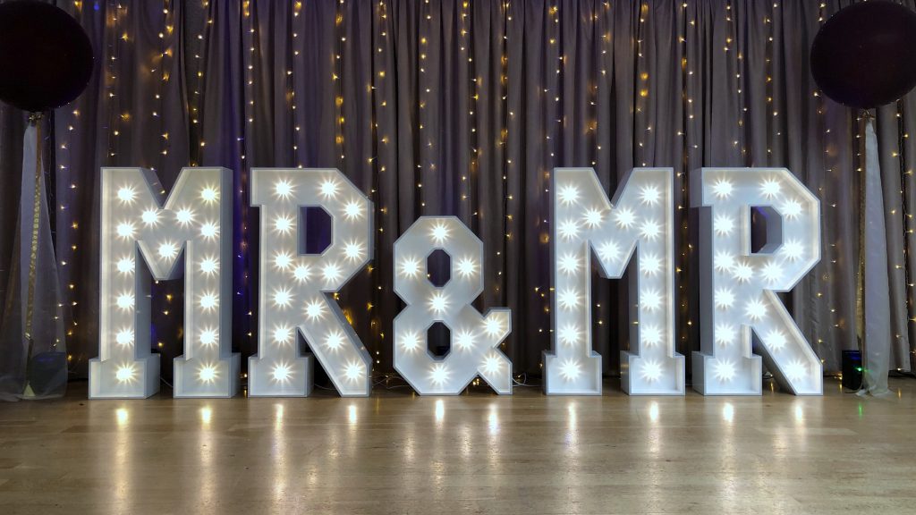 Light Up Light Hire Staffordshire Hire-the-best-Quality-Mr-Mr-Light-Up-Letters-From-www.light-up-letter-hire-staffordshire.co-3-1024x576 MR & MR